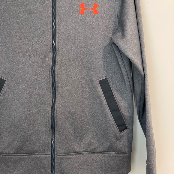 UNDER ARMOUR JACKET - Picture 5 of 10